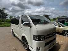 https://riyasewana.com/uploads/toyota-kdh-2013-2611503012604.jpg