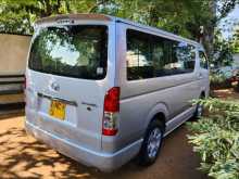 https://riyasewana.com/uploads/toyota-kdh-2015-1015445512782.jpg