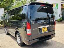 https://riyasewana.com/uploads/toyota-kdh-2016522122023.jpg
