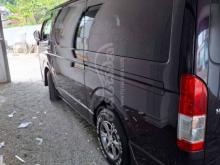 https://riyasewana.com/uploads/toyota-kdh-2017-142148461300446.jpg