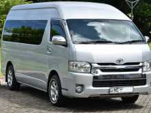 https://riyasewana.com/uploads/toyota-kdh-2017-23111623785.jpg