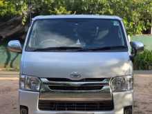 Toyota KDH 2017 Van
