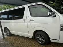 https://riyasewana.com/uploads/toyota-kdh-2017-918494112823.jpg
