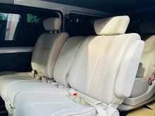 https://riyasewana.com/uploads/toyota-kdh-2019-2015-1718450512054.jpg