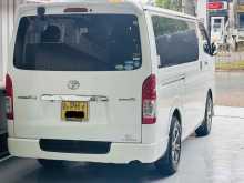 https://riyasewana.com/uploads/toyota-kdh-201v-1720264722942.jpg
