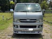 Toyota KDH 205 Super GL 2006 Van