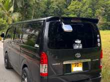 https://riyasewana.com/uploads/toyota-kdh-205-2006-69501912283.jpg