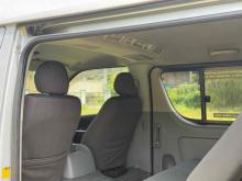 https://riyasewana.com/uploads/toyota-kdh-205-227471824712.jpg
