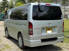 https://riyasewana.com/uploads/toyota-kdh-205-267571124433.jpg