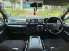https://riyasewana.com/uploads/toyota-kdh-205-613583522793.jpg