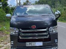 Toyota KDH 206 Super GL 2007 Van