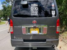 https://riyasewana.com/uploads/toyota-kdh-206-3742126933.jpg