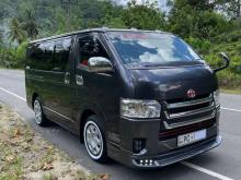 Toyota KDH 206 Super GL 2007 Van