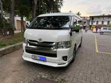 https://riyasewana.com/uploads/toyota-kdh-211-510110122252.jpg