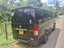 https://riyasewana.com/uploads/toyota-kdh-21173314962.jpg