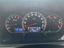 https://riyasewana.com/uploads/toyota-kdh-211854554683.jpg
