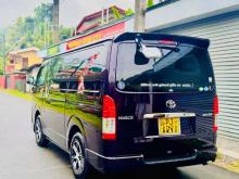 https://riyasewana.com/uploads/toyota-kdh-212033416974.jpg