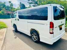 https://riyasewana.com/uploads/toyota-kdh-2162143923.jpg