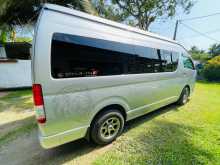 https://riyasewana.com/uploads/toyota-kdh-220-2007-618503712612.jpg