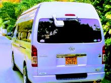 https://riyasewana.com/uploads/toyota-kdh-220-75511617975.jpg