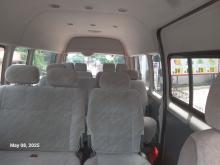 https://riyasewana.com/uploads/toyota-kdh-220-916183117146.jpg