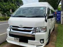 Toyota KDH 221 2016 Van