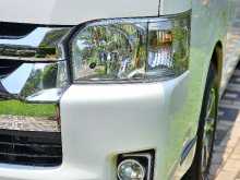 https://riyasewana.com/uploads/toyota-kdh-221-22033134482.jpg