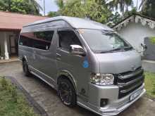 https://riyasewana.com/uploads/toyota-kdh-221-241405424642.jpg