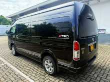 https://riyasewana.com/uploads/toyota-kdh-221-251041384493.jpg