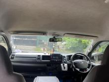 https://riyasewana.com/uploads/toyota-kdh-221-2512144617806.jpg