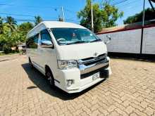 https://riyasewana.com/uploads/toyota-kdh-221-2711335222552.jpg