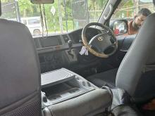 https://riyasewana.com/uploads/toyota-kdh-221-91954286394.jpg