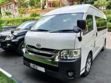 Toyota KDH 221k 2011 Van