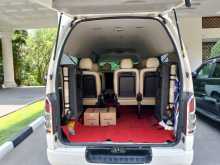 https://riyasewana.com/uploads/toyota-kdh-221k-22175859183.jpg