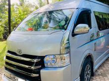 Toyota KDH 222R Hiace 2010 Van