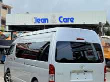 https://riyasewana.com/uploads/toyota-kdh-223-1122325822303.jpg