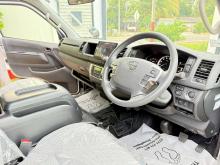 https://riyasewana.com/uploads/toyota-kdh-223-2911486234.jpg