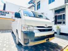 https://riyasewana.com/uploads/toyota-kdh-223b-114561722903.jpg