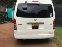 https://riyasewana.com/uploads/toyota-kdh-223b-17101245795.jpg