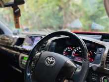 https://riyasewana.com/uploads/toyota-kdh-223b-1721572522363.jpg