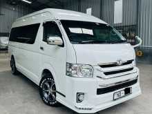 Toyota KDH 223B GL Japan 2017 Van
