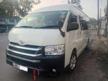 https://riyasewana.com/uploads/toyota-kdh-223b-25100311764.jpg
