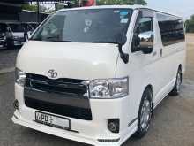 Toyota KDH 2006 Van