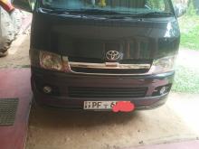 Toyota KDH 200 Super GL 2007 Van
