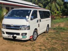 https://riyasewana.com/uploads/toyota-kdh-2422345417675.jpg