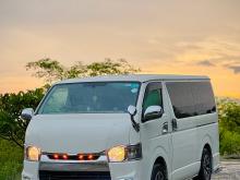 Toyota KDH 2008 Van