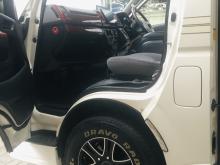 https://riyasewana.com/uploads/toyota-kdh-2719310817275.jpg