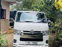https://riyasewana.com/uploads/toyota-kdh-2719320122952.jpg