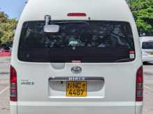 https://riyasewana.com/uploads/toyota-kdh-27213354785.jpg