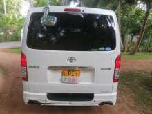 https://riyasewana.com/uploads/toyota-kdh-27716514803.jpg